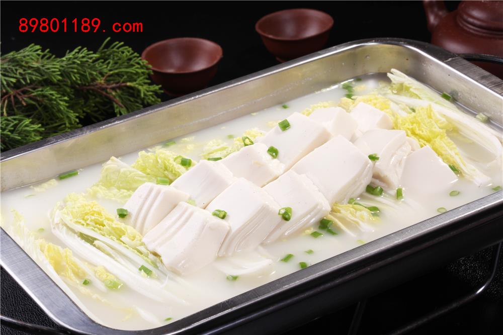 奶豆腐炖菜心